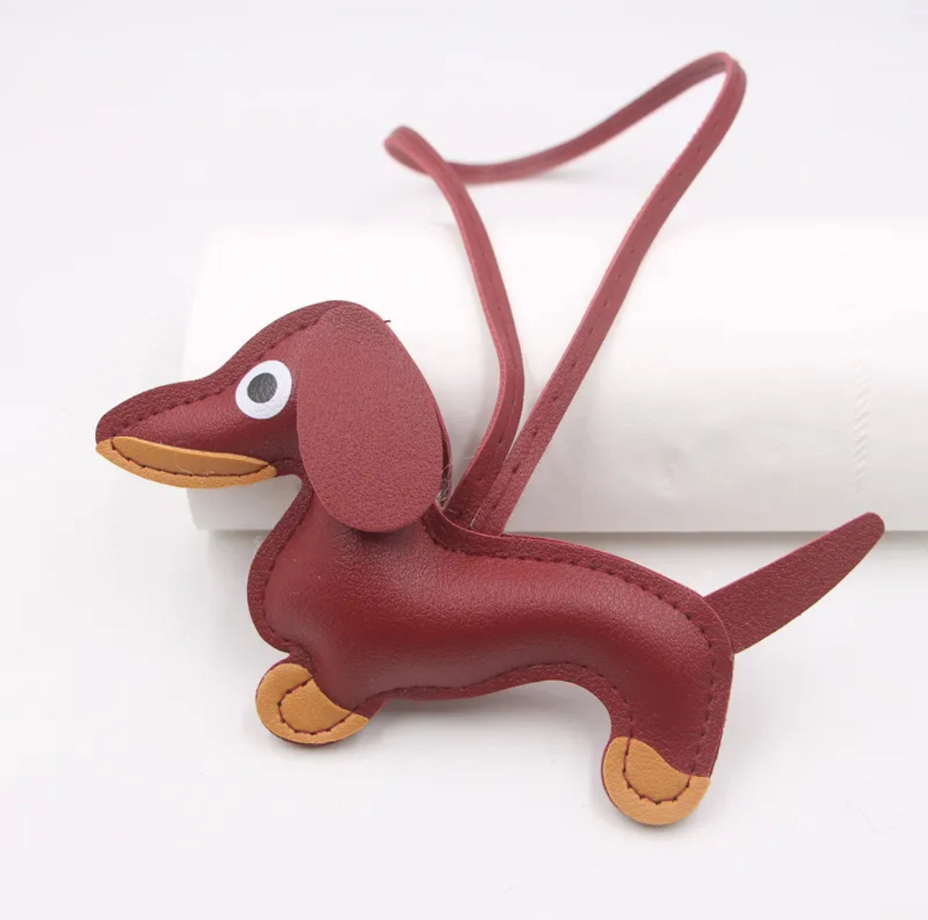 BAG CHARMS RED WINE