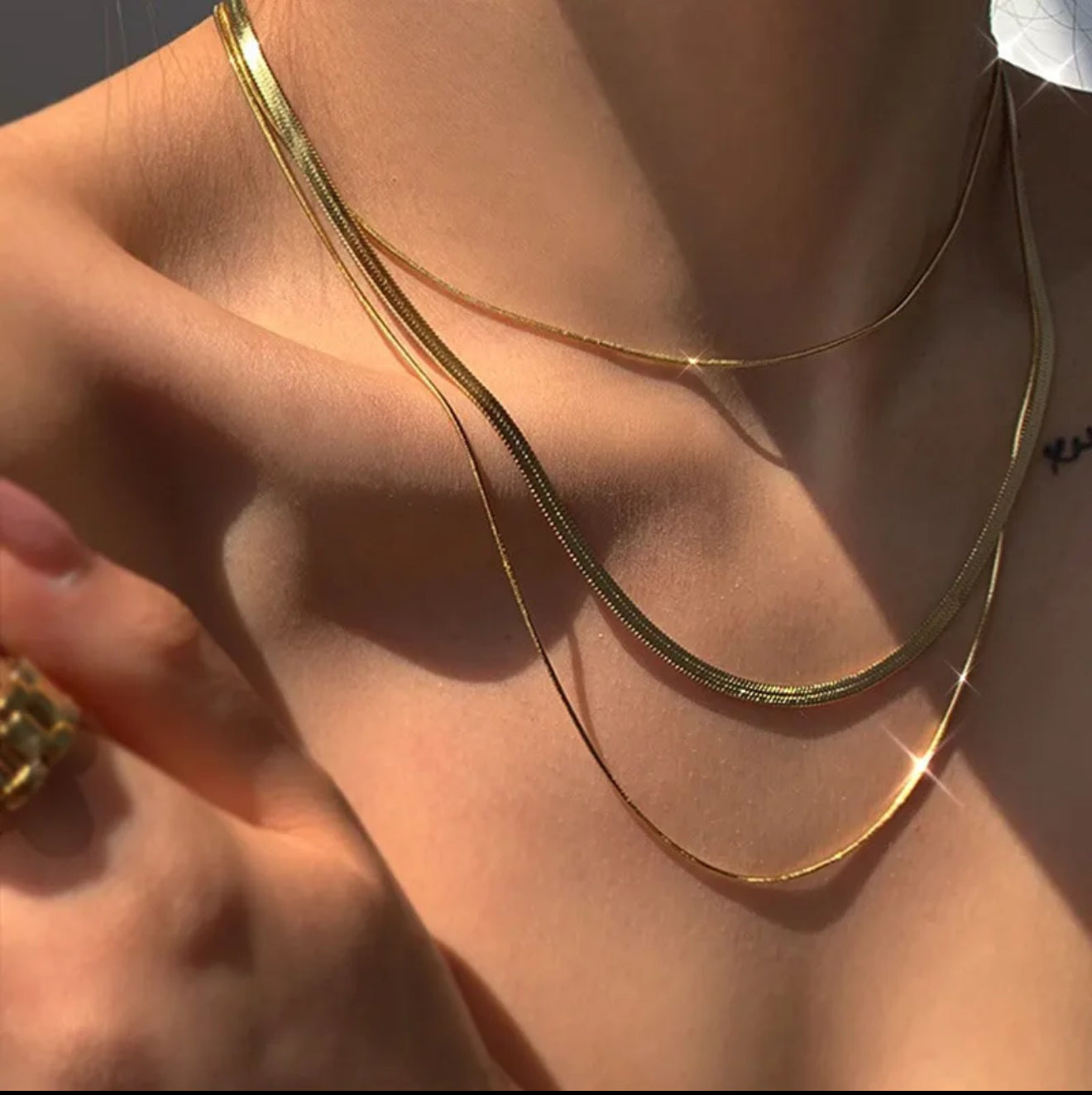 NECKLACE-COLLAR THREE